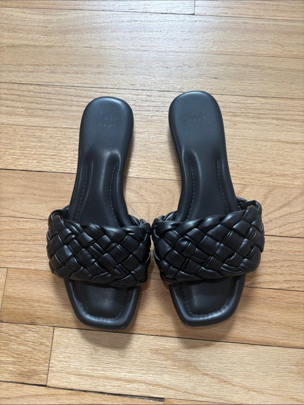 Woven Strap Black Slide Sandals - Women